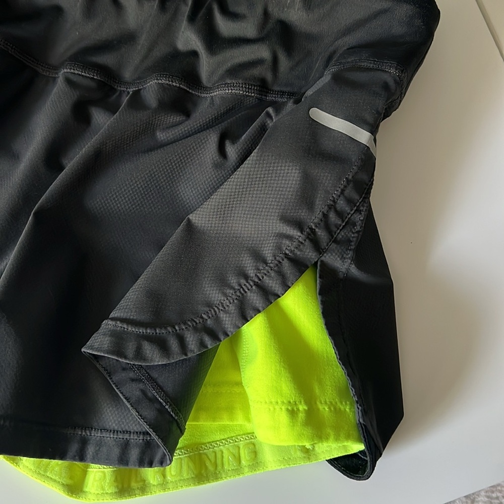 Nike Women's Dark Gray Running Skort - Picture 5 of 7